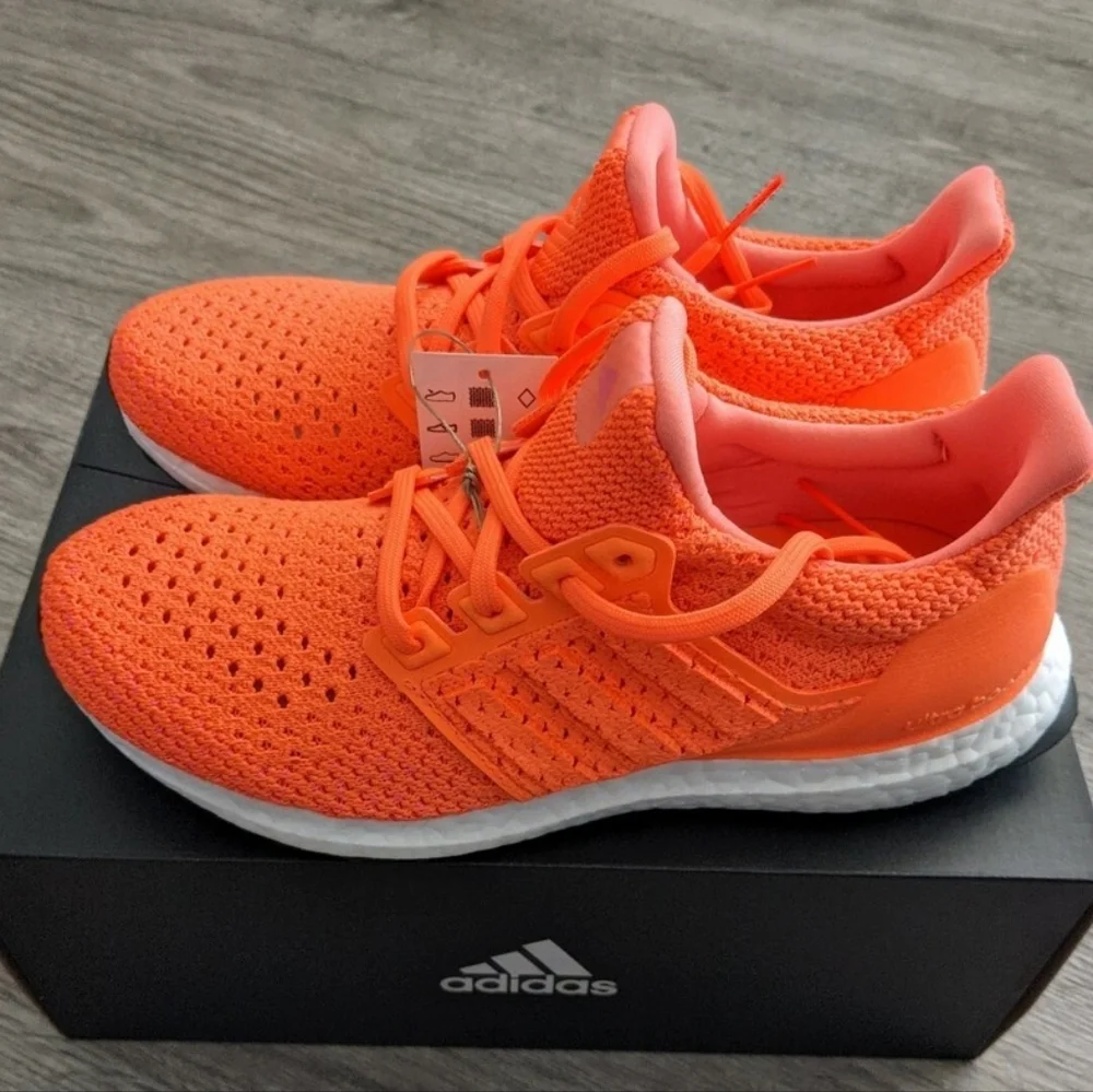Adidas UltraBoost Clima DNA Orange S425 Size 4 Men. Fits Size 6 WOMEN - Picture 2 of 5